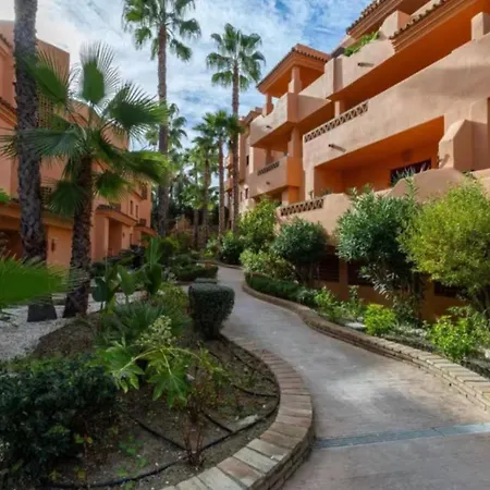 Apartment To Home&royal Marbella *