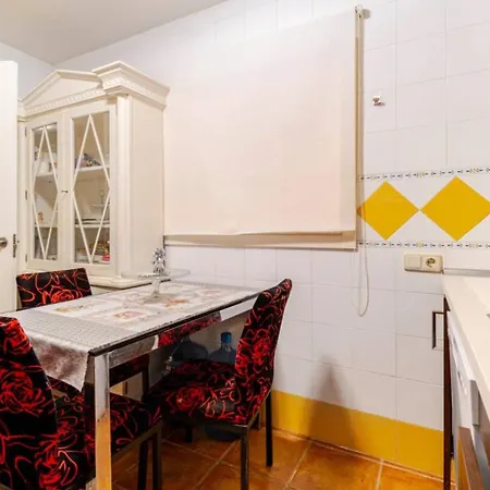 To Home&royal Marbella Apartment Estepona
