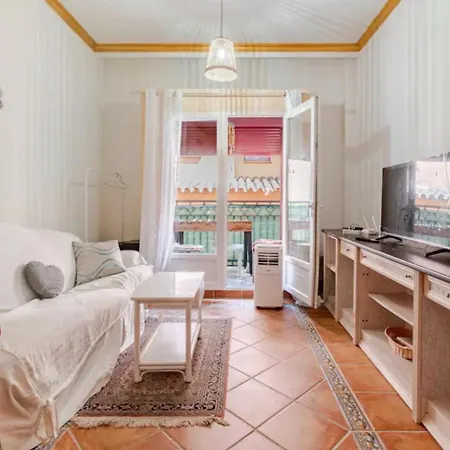 Апартаменти To Home&royal Marbella Естепона